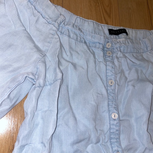 Sanctuary Off-Shoulder Top NWOT - Picture 5 of 11